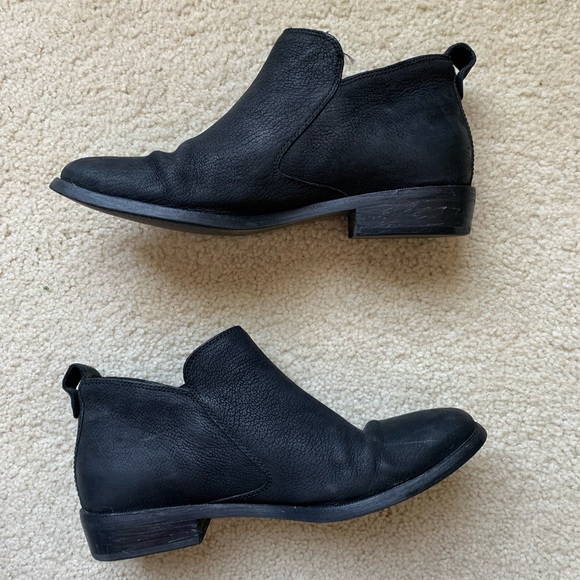 UGG Glee Leather Ankle Boots 7 - Picture 6 of 10